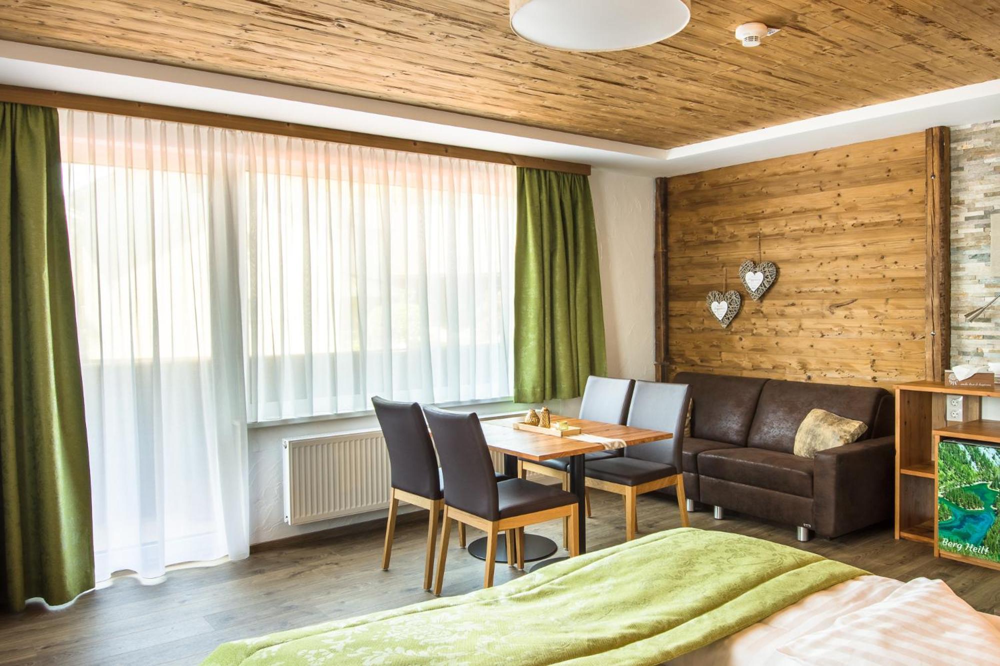 Sankt Lorenzen im Murztal Lorenzer Schlafstubn/Haus Wanderl المظهر الخارجي الصورة